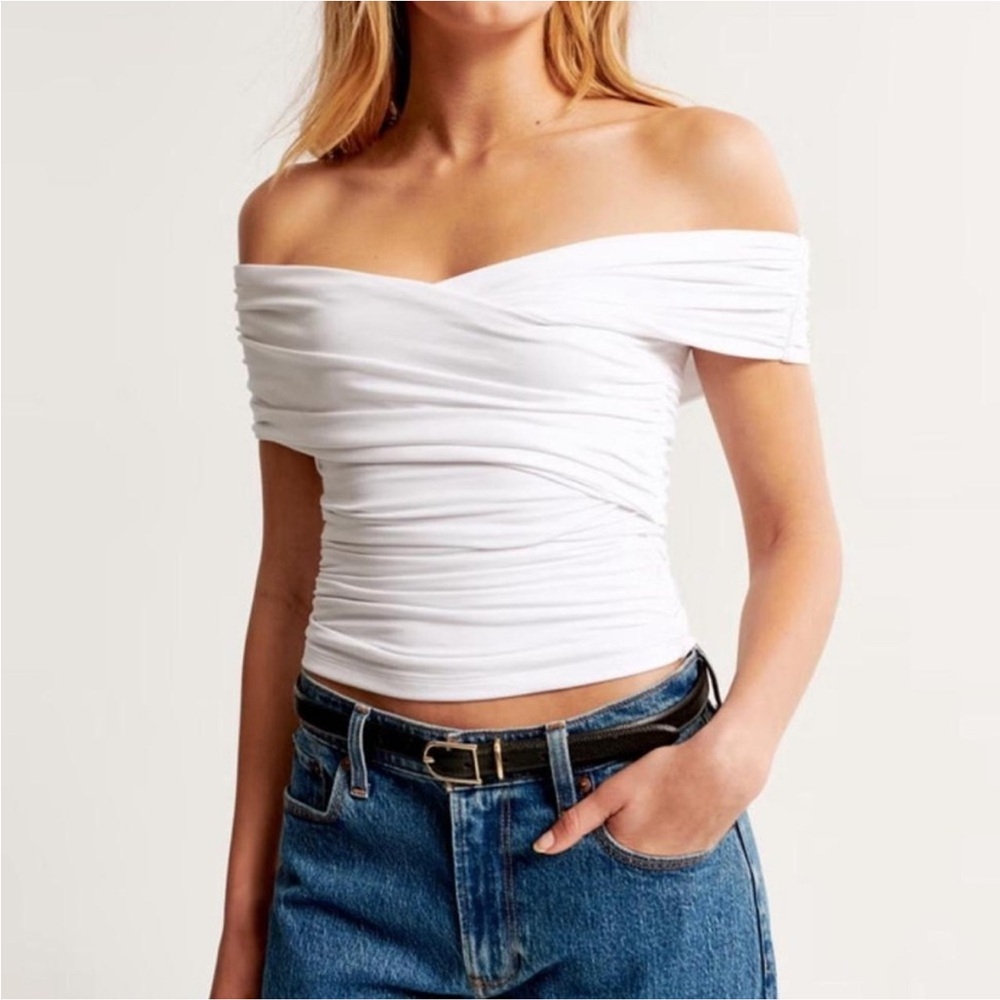 Abercrombie White Off-the-shoulder Top
